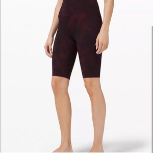 Lululemon sz 4 Align Shorts